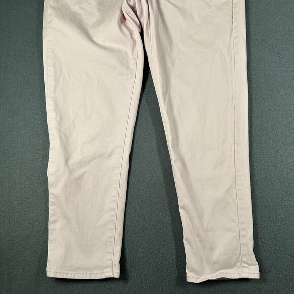 Levis Womens 12/31 Light Pink Mid Rise Cropped Flat Front Pants White Tab - Picture 2 of 14